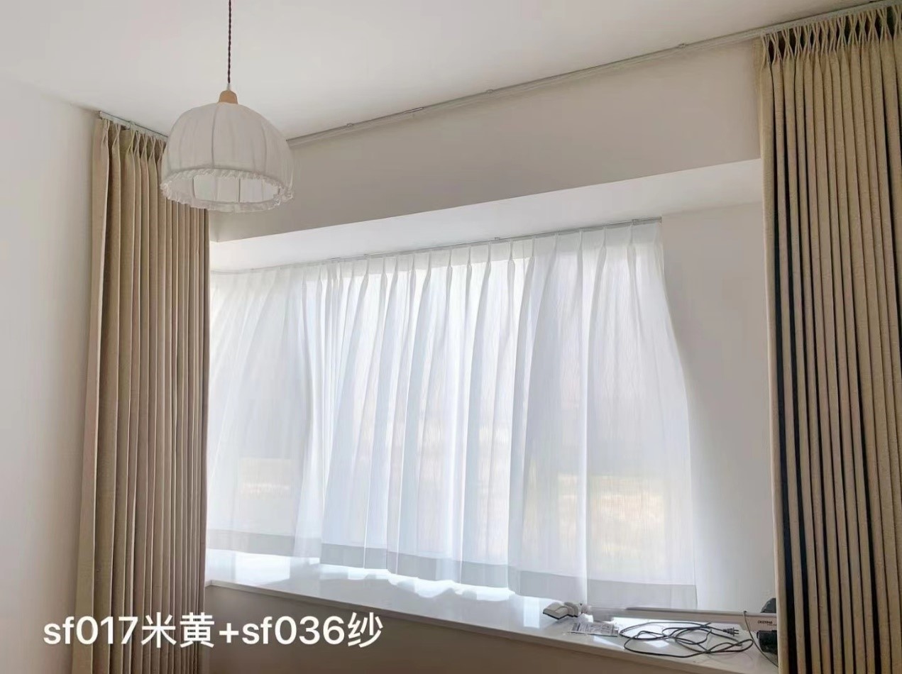 SF017米黄色窗帘+SF036波纹镜面纱